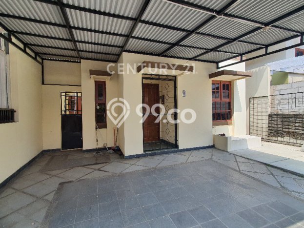 Disewakan Rumah Konsep Modern di Arcamanik Bandung dengan 3 KT Disewakan Rumah Konsep Modern di Arcamanik Bandung dengan 3 KT