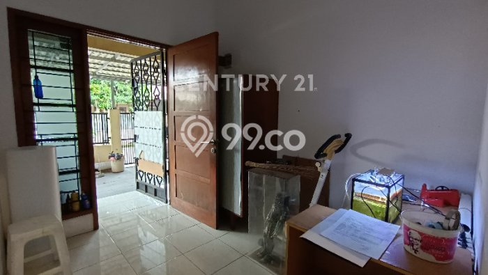 Rumah Mewah LB 140m2 Siap Pakai Desain Elegan di Taman Kopo Indah, Bandung Rumah Mewah LB 140m2 Siap Pakai Desain Elegan di Taman Kopo Indah, Bandung