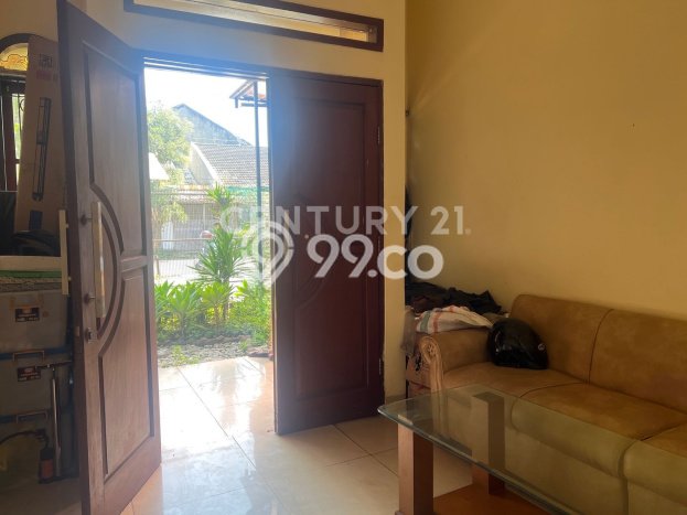 Rumah Mewah LB 180m2 Siap Pakai Desain Elegan di Peta, Bandung Rumah Mewah LB 180m2 Siap Pakai Desain Elegan di Peta, Bandung
