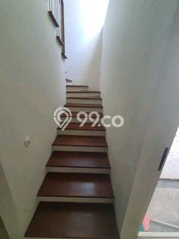 Rumah Modern 4 KT di Citraland Surabaya Unfurnished Rumah Modern 4 KT di Citraland Surabaya Unfurnished