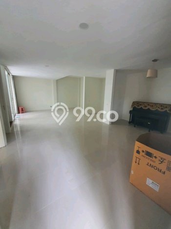 Rumah Modern 4 KT di Citraland Surabaya Unfurnished Rumah Modern 4 KT di Citraland Surabaya Unfurnished