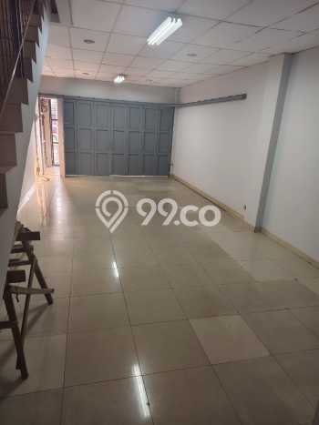 Unit Ruko disewakan di Bandung Selatan Bandung dengan LT 100m2 / LB 150m2 Unit Ruko disewakan di Bandung Selatan Bandung dengan LT 100m2 / LB 150m2