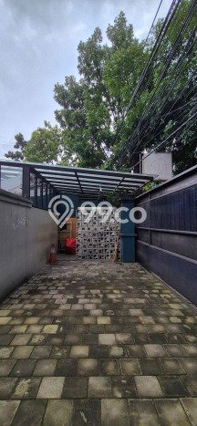 For Sale! Premium House LT 500m2 Desain Modern di Bandung Kota For Sale! Premium House LT 500m2 Desain Modern di Bandung Kota