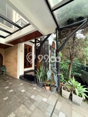 For Sale! Luxury House LT 304m2 Desain Elegan di Bangka For Sale! Luxury House LT 304m2 Desain Elegan di Bangka