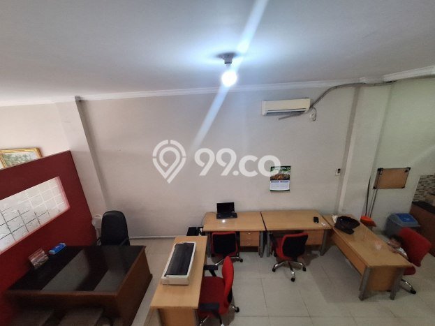 LOKASI PREMIUM! Ruko di , Luas 135m2m², Mainroad, Area Komersial LOKASI PREMIUM! Ruko di , Luas 135m2m², Mainroad, Area Komersial