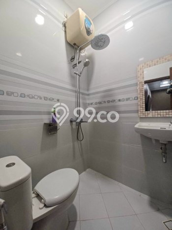 Rumah Luas Asri 5 KT Siap Pakai di Jati Luhur Bekasi Rumah Luas Asri 5 KT Siap Pakai di Jati Luhur Bekasi