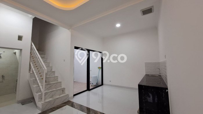 Dijual Cepat Rumah Bagus Siap Huni LB 80m2 di Jatiwaringin, Bekasi Dijual Cepat Rumah Bagus Siap Huni LB 80m2 di Jatiwaringin, Bekasi