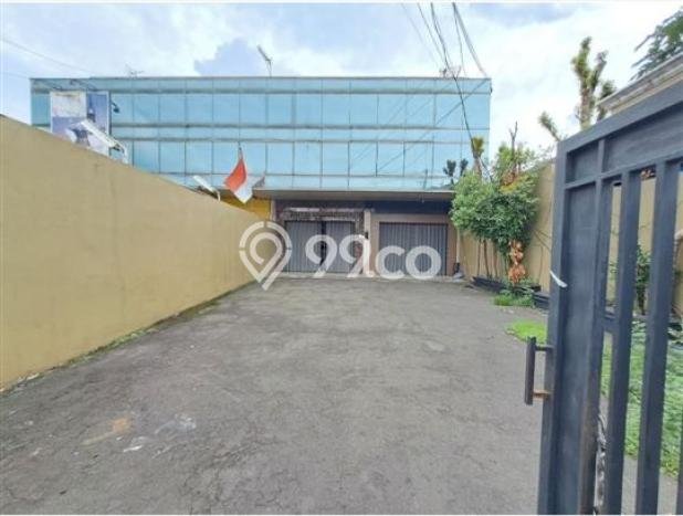 Ruko Paling Dicari LB 181m2 Dijual di Duren Sawit Ruko Paling Dicari LB 181m2 Dijual di Duren Sawit