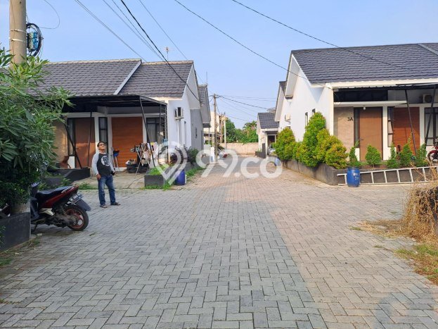 Dijual Hunian Rumah Terawat 2 KT di Kebalen, Bekasi Dijual Hunian Rumah Terawat 2 KT di Kebalen, Bekasi