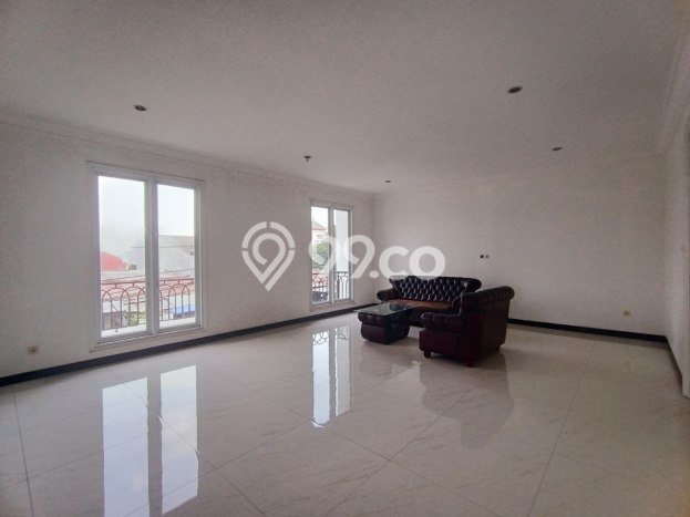 For Sale! Premium House LT 287m2 Desain Modern di Pondok Kelapa For Sale! Premium House LT 287m2 Desain Modern di Pondok Kelapa