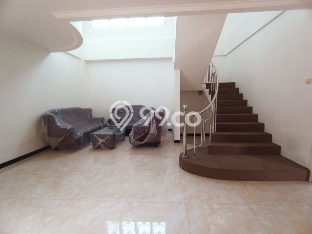 For Sale! Premium House LT 287m2 Desain Modern di Pondok Kelapa For Sale! Premium House LT 287m2 Desain Modern di Pondok Kelapa