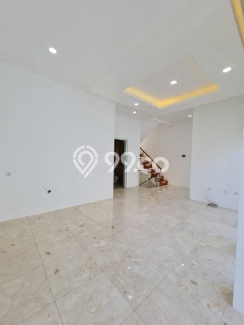 Dijual Rumah Elit Exclusive di Kayu Putih, Jakarta Timur Dijual Rumah Elit Exclusive di Kayu Putih, Jakarta Timur