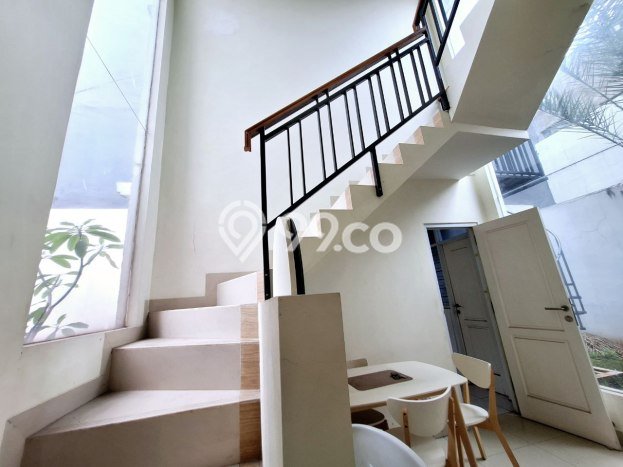 Rumah Modern 3 KT LT 126m2 di Galaxy Rumah Modern 3 KT LT 126m2 di Galaxy