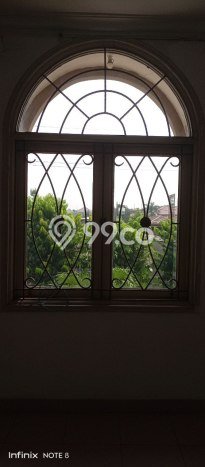 Ready to Use! Premium House LT 278m2 Desain Elegan di Cipinang Ready to Use! Premium House LT 278m2 Desain Elegan di Cipinang