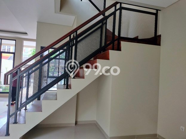 For Sale Hunian Rumah Terawat 4 KT di Cikunir, Bekasi For Sale Hunian Rumah Terawat 4 KT di Cikunir, Bekasi