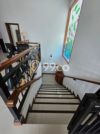 Dijual Rumah Mewah Elegan Dengan View Eksklusif di Warung Buncit, Jakarta Selatan Dijual Rumah Mewah Elegan Dengan View Eksklusif di Warung Buncit, Jakarta Selatan