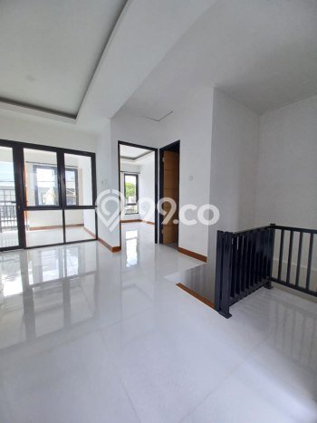 Jual Rumah Modern 3 KT di Jatiwaringin, Bekasi Jual Rumah Modern 3 KT di Jatiwaringin, Bekasi