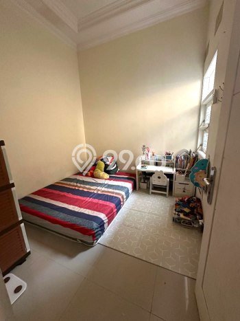 Rumah Luas Asri 3 KT Siap Pakai di Cikunir Bekasi Rumah Luas Asri 3 KT Siap Pakai di Cikunir Bekasi