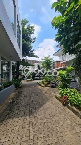Jual Rumah Bagus Siap Huni LB 84m2 di Ciracas, Jakarta Timur Jual Rumah Bagus Siap Huni LB 84m2 di Ciracas, Jakarta Timur