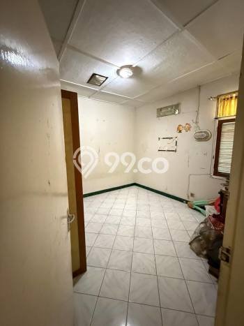 Siap Huni Rumah Mewah 8 Kamar di Sawangan Dekat ke Mana Saja Siap Huni Rumah Mewah 8 Kamar di Sawangan Dekat ke Mana Saja