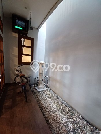 Dijual Rumah Luas Elegan Dengan View Eksklusif di Sentul, Bogor Dijual Rumah Luas Elegan Dengan View Eksklusif di Sentul, Bogor