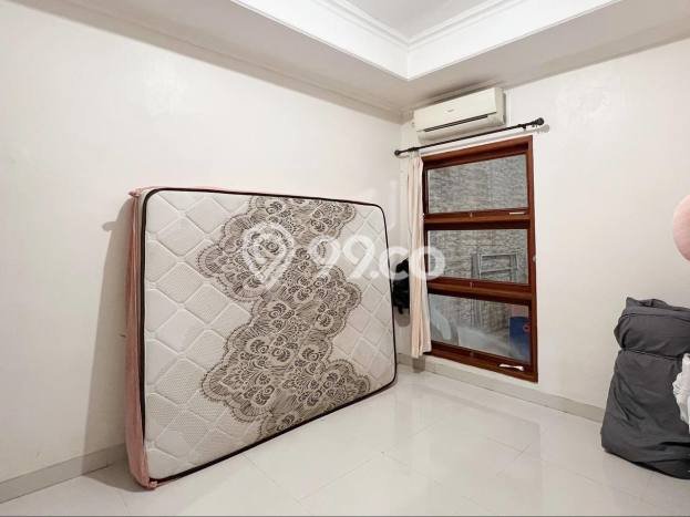 Rumah Modern 4 KT di Galaxy Bekasi Unfurnished Rumah Modern 4 KT di Galaxy Bekasi Unfurnished