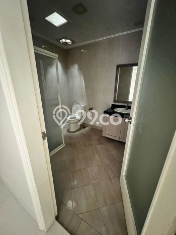 Hunian Elit LB 325m2 Siap Huni Desain Elegan di Kemang, Jakarta Selatan Hunian Elit LB 325m2 Siap Huni Desain Elegan di Kemang, Jakarta Selatan