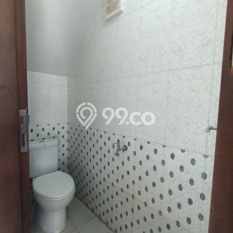 Dijual Hunian Rumah Nyaman 4 Kamar di Pondok Bambu, Jakarta Timur Dijual Hunian Rumah Nyaman 4 Kamar di Pondok Bambu, Jakarta Timur