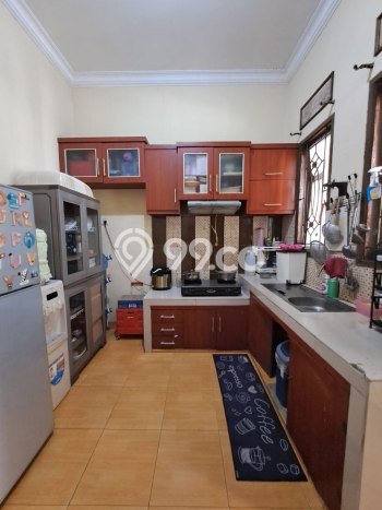 Dijual Hunian Rumah Nyaman 4 Kamar di Pondok Kelapa, Jakarta Timur Dijual Hunian Rumah Nyaman 4 Kamar di Pondok Kelapa, Jakarta Timur