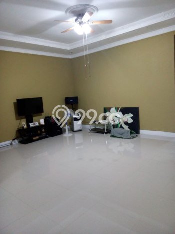 For Sale! Luxury House LT 450m2 Desain Elegan di Jatiwaringin For Sale! Luxury House LT 450m2 Desain Elegan di Jatiwaringin