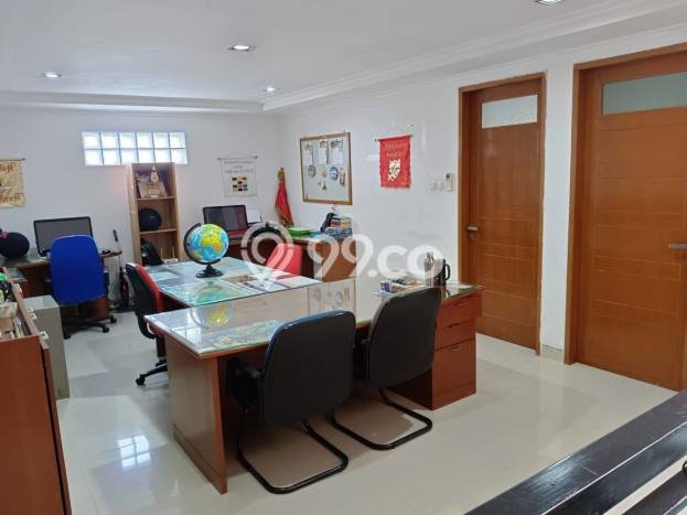 Dijual Rumah Premium dengan Fasilitas Sekitar Lengkap di Palmerah, Jakarta Barat Dijual Rumah Premium dengan Fasilitas Sekitar Lengkap di Palmerah, Jakarta Barat
