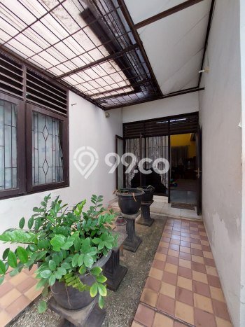 Rumah Elit Modern Siap Huni di Pondok Gede Bekasi Rumah Elit Modern Siap Huni di Pondok Gede Bekasi