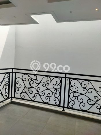 Hunian Mewah Siap Huni LT 143m2 di Jagakarsa, Jakarta Selatan Hunian Mewah Siap Huni LT 143m2 di Jagakarsa, Jakarta Selatan
