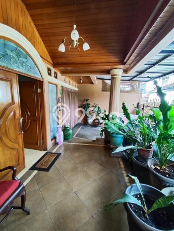 Rumah Luas Asri 4 KT Siap Pakai di Jatiwaringin Bekasi Rumah Luas Asri 4 KT Siap Pakai di Jatiwaringin Bekasi