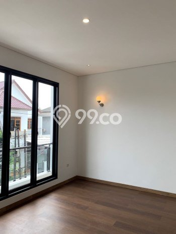Ready to Use! Luxury House LT 89m2 Desain Elegan di Rawamangun Ready to Use! Luxury House LT 89m2 Desain Elegan di Rawamangun