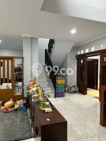 Rumah Strategis Modern Lb 200m2 di Cileungsi, Bogor Rumah Strategis Modern Lb 200m2 di Cileungsi, Bogor