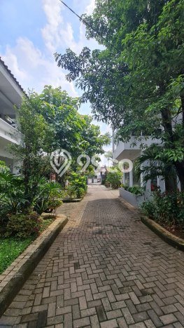 Jual Rumah Bagus Siap Huni LB 84m2 di Ciracas, Jakarta Timur Jual Rumah Bagus Siap Huni LB 84m2 di Ciracas, Jakarta Timur