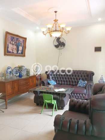 Rumah Modern 4 KT di Cikunir Bekasi Semi Furnished Rumah Modern 4 KT di Cikunir Bekasi Semi Furnished
