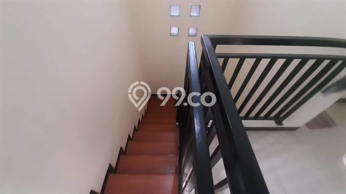 Rumah Strategis Modern Lb 180m2 di Pasar Minggu, Jakarta Selatan Rumah Strategis Modern Lb 180m2 di Pasar Minggu, Jakarta Selatan
