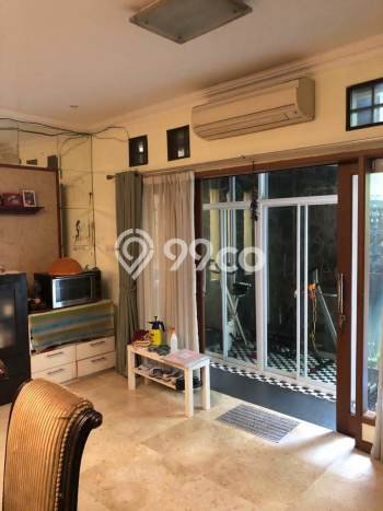 Rumah Mewah LB 240m2 Siap Huni Desain Elegan di Kalibata, Jakarta Selatan Rumah Mewah LB 240m2 Siap Huni Desain Elegan di Kalibata, Jakarta Selatan