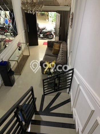 Dijual Hunian Rumah Terawat 3 Kamar di Condet, Jakarta Timur Dijual Hunian Rumah Terawat 3 Kamar di Condet, Jakarta Timur