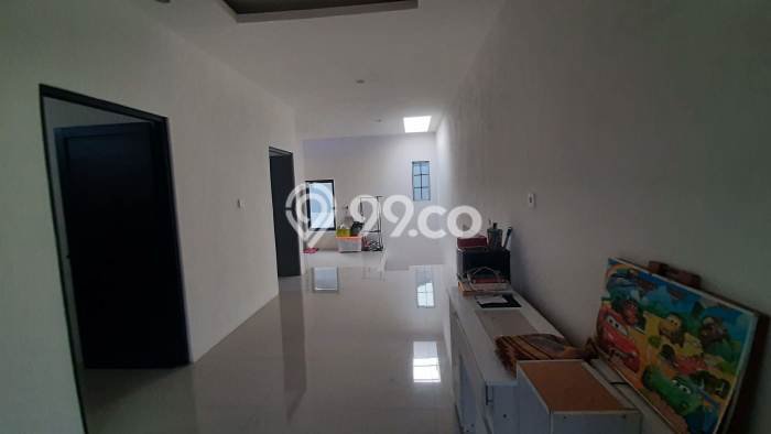 Ready to Use! Luxury House LT 150m2 Desain Modern di Pejaten Ready to Use! Luxury House LT 150m2 Desain Modern di Pejaten