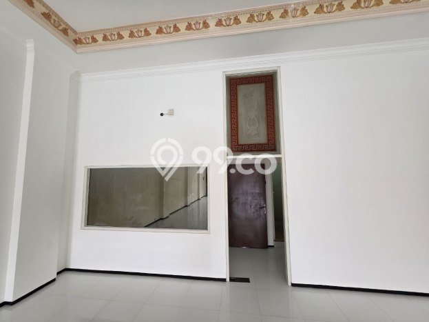Disewakan Ruko di Gubeng Surabaya LT 190m2, LB 144m2 Disewakan Ruko di Gubeng Surabaya LT 190m2, LB 144m2
