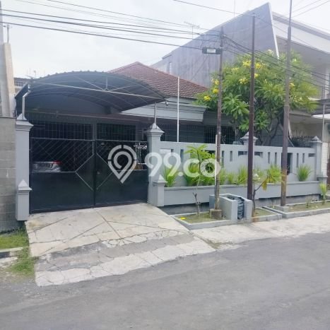 Dijual Rumah Premium dengan Fasilitas Sekitar Komplit di Mulyorejo, Surabaya Dijual Rumah Premium dengan Fasilitas Sekitar Komplit di Mulyorejo, Surabaya