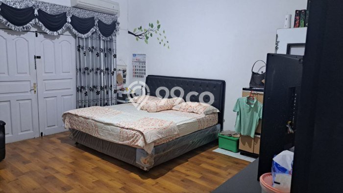 Dijual Rumah 5 Kamar Lokasi Strategis Bagus dan Strategis di Gubeng Dijual Rumah 5 Kamar Lokasi Strategis Bagus dan Strategis di Gubeng