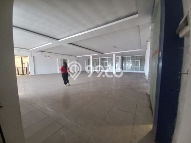 Unit Ruko Disewa Lokasi Rungkut, Surabaya Spesifikasi Luas Bangunan 1880m2 Unit Ruko Disewa Lokasi Rungkut, Surabaya Spesifikasi Luas Bangunan 1880m2