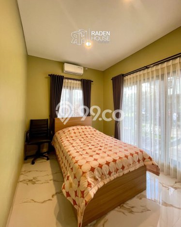 Jual Rumah Luas Elegan Dengan View Cantik di Rempoa, Tangerang Selatan Jual Rumah Luas Elegan Dengan View Cantik di Rempoa, Tangerang Selatan