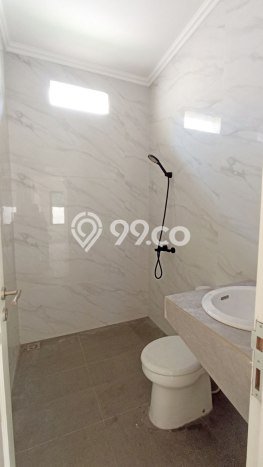Dijual Rumah Eksklusif 4 KT di Jatiwaringin, Bekasi Dijual Rumah Eksklusif 4 KT di Jatiwaringin, Bekasi