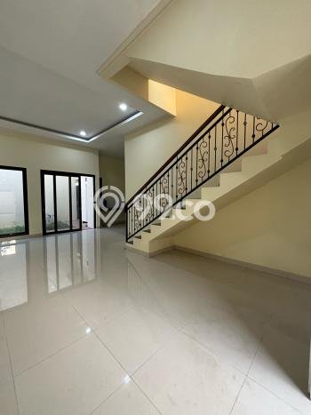 Rumah Modern 5 KT di Jatiwaringin Bekasi Unfurnished Rumah Modern 5 KT di Jatiwaringin Bekasi Unfurnished