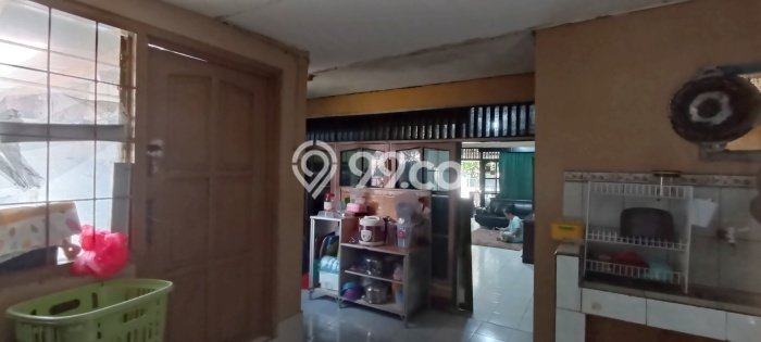 Hunian Mewah LB 200m2 Siap Pakai Desain Elegan di Pekayon, Bekasi Hunian Mewah LB 200m2 Siap Pakai Desain Elegan di Pekayon, Bekasi